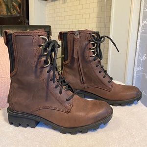 Sorel Phoenix lace up boots - women 6.5/7